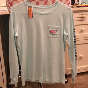 vineyard vines long sleeved t shirt